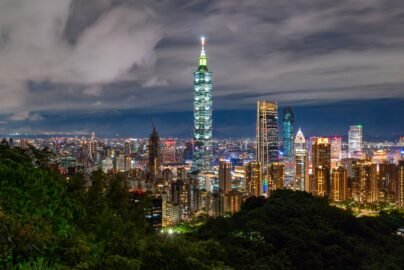 Stunning nighttime view of Taipei 101 and city skyline from Elephant Mountain, Taiwan.
